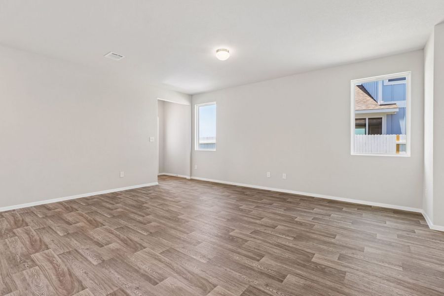 Spacious, unfurnished interior of a new home in Harvest Ridge, Elgin (Image 15). Spacious, unfurnished interior of a new home in Harvest Ridge, Elgin (Image 15).