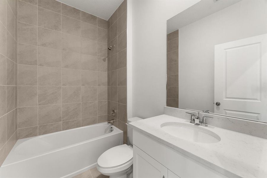 US_SEF_BEACON_LOT 90_BATH 2