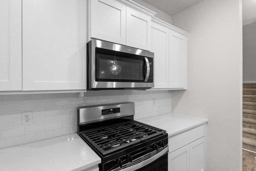 Furnished interior view inside a new home in Hitchcock Preserve 55', Aiken (Image 4).