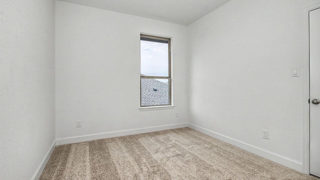 Spacious, unfurnished interior of a new home in Bridgeland, Cypress (Image 8).