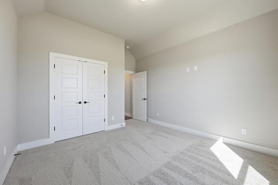 Spacious, unfurnished interior of a new home in Zion Valley, Springtown (Image 32).