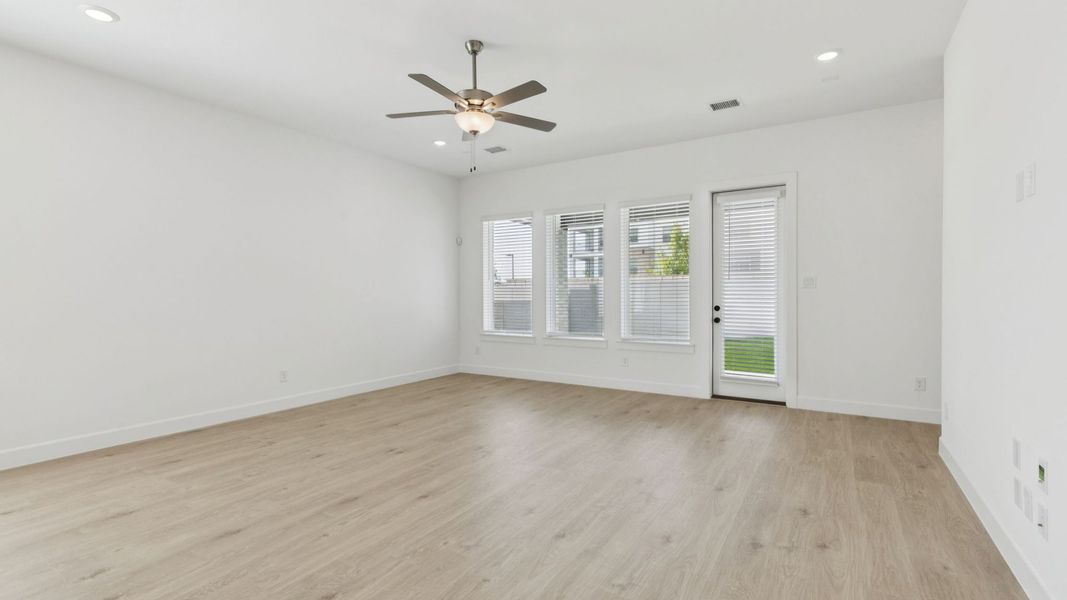 Representative unfurnished interior of a home built from the Elise by Normandy Homes in Rainwater Crossing, Celina (Image 20).