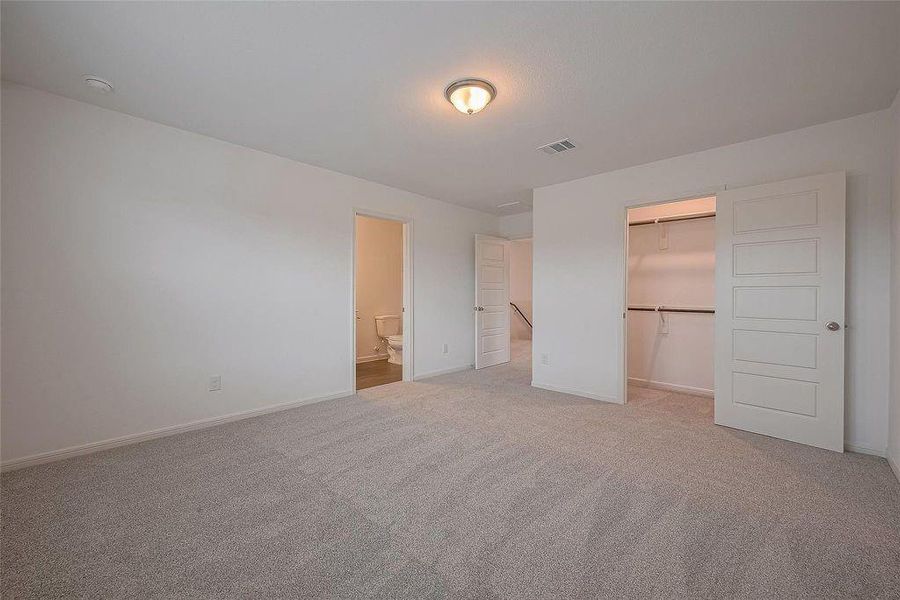 Spacious, unfurnished interior of a new home in , Dayton (Image 28).