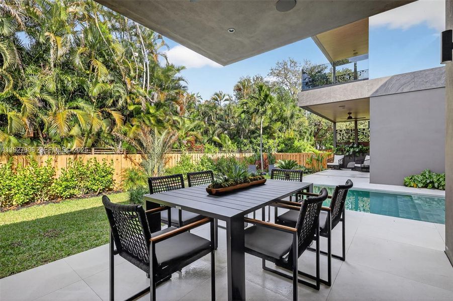 Exterior details and patio area of a home in , Biscayne Park (Image 27).