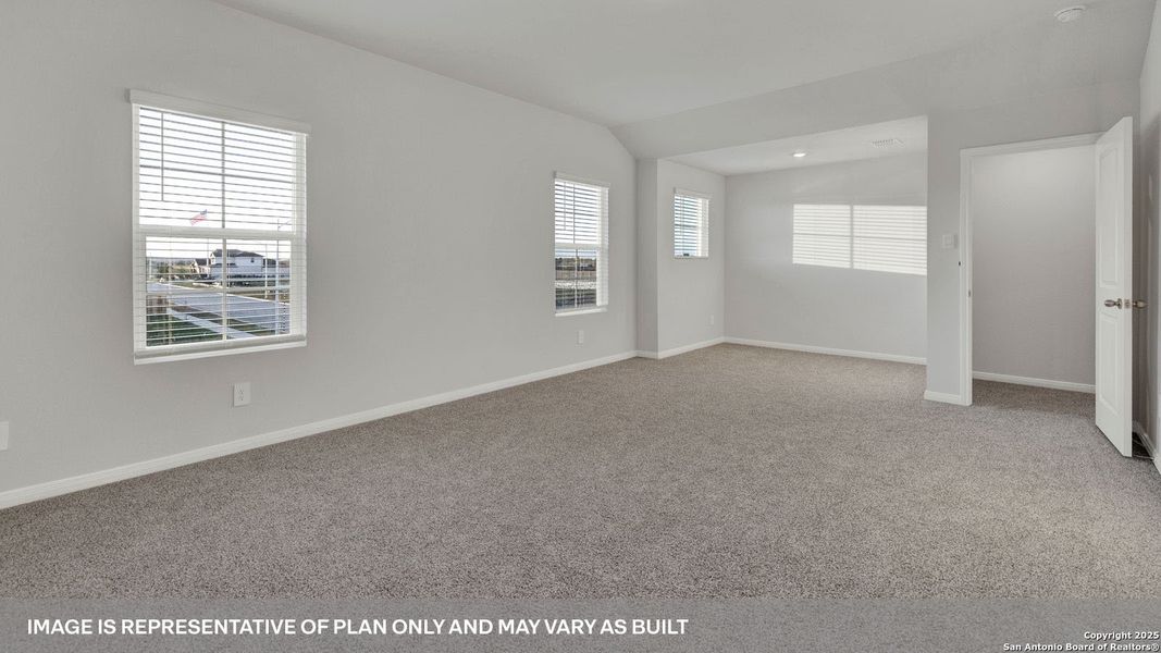 Spacious, unfurnished interior of a new home in Whisper South, San Marcos (Image 27).
