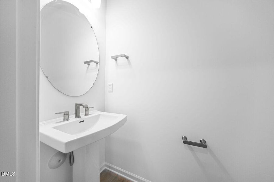 hj-nc-raleigh-eagle-trace-stella-lot-108