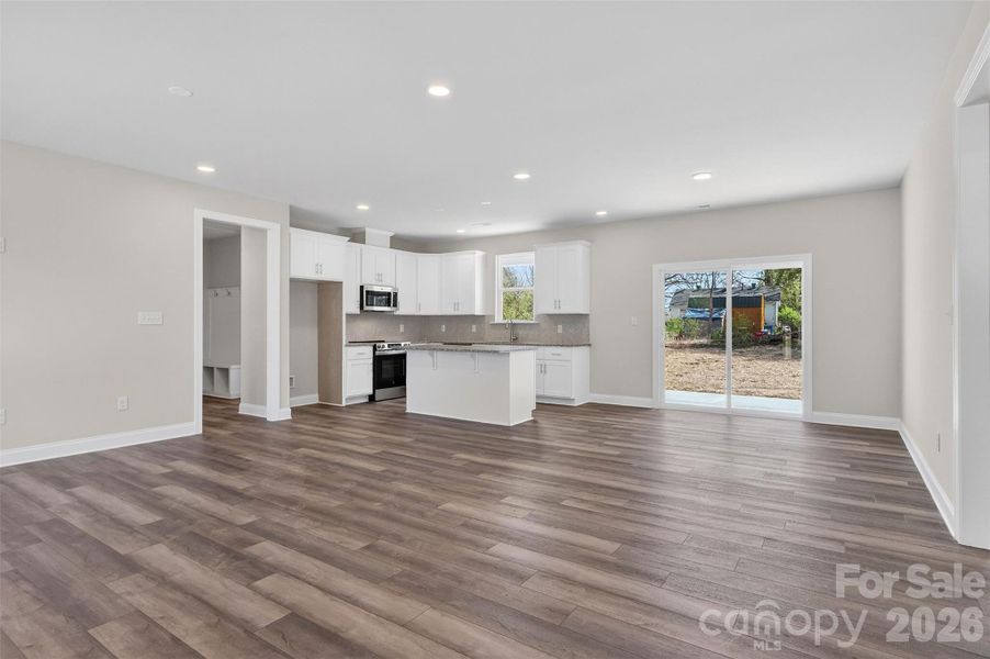 Spacious, unfurnished interior of a new home in , Statesville (Image 27).