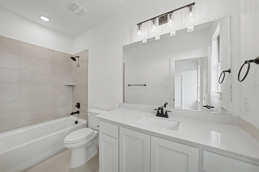 Furnished interior view inside a new home in Aster Park, McKinney (Image 13).