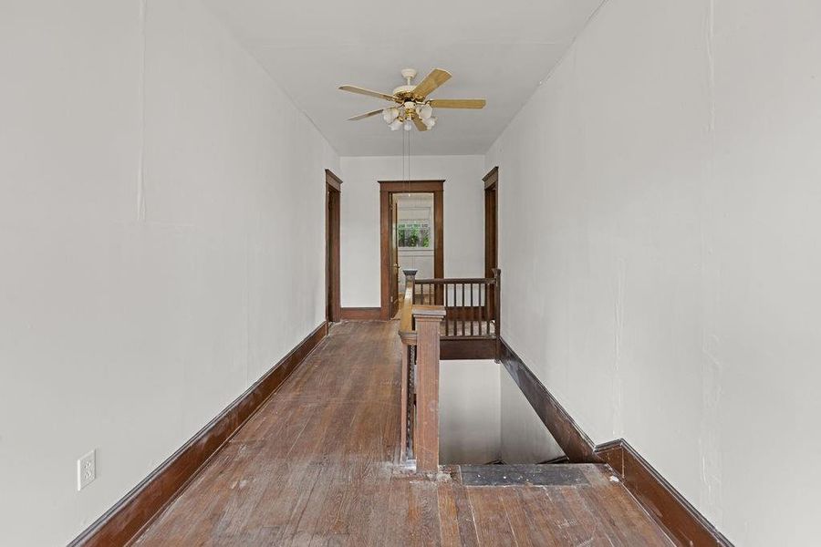 Image 23 of a home in . Image 23 of a home in .