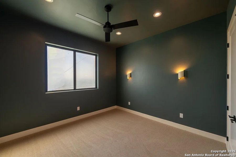 Spacious, unfurnished interior of a new home in , San Antonio (Image 20). Spacious, unfurnished interior of a new home in , San Antonio (Image 20).