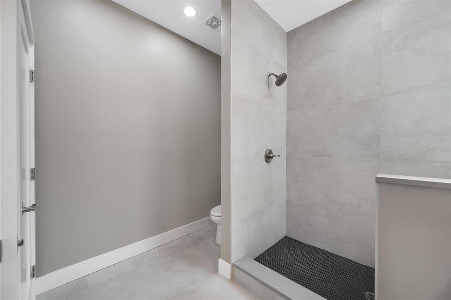 Spacious, unfurnished interior of a new home in , St. Petersburg (Image 19). Spacious, unfurnished interior of a new home in , St. Petersburg (Image 19).