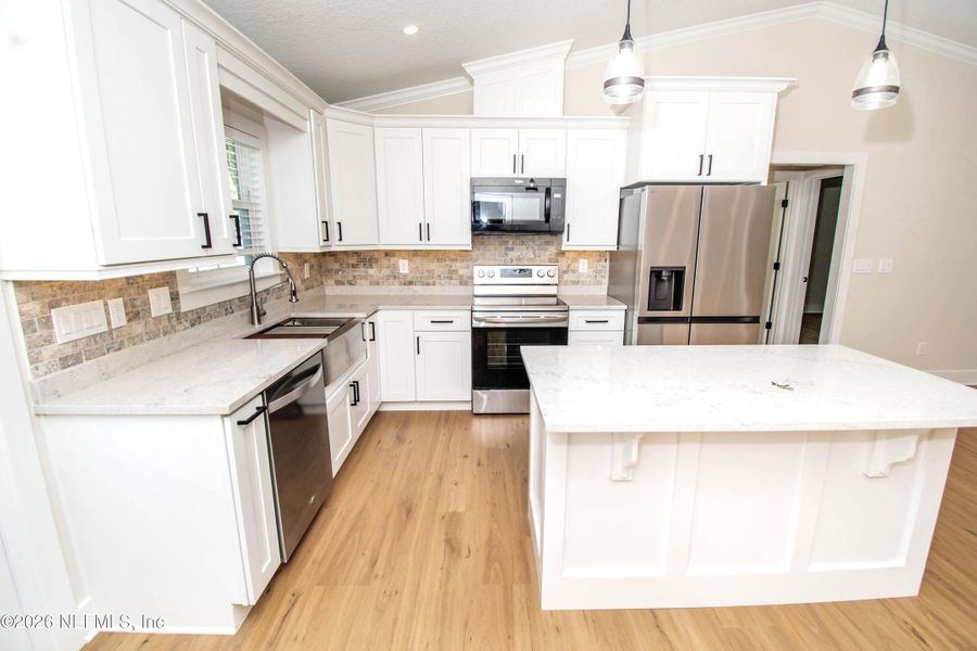 Furnished interior view inside a new home in , Callahan (Image 8).