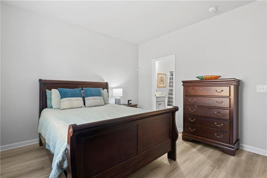 Furnished interior view inside a new home in , Atlanta (Image 13).