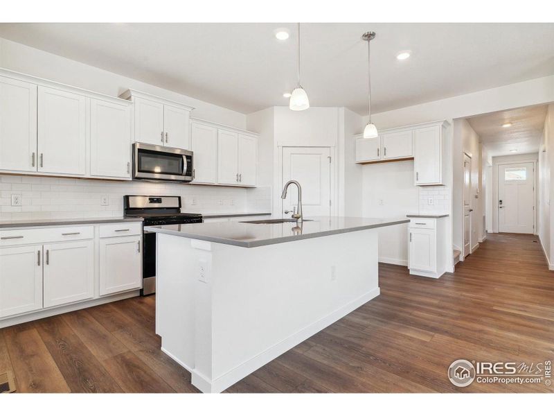 Furnished interior view inside a new home in Vista Meadows, Fort Lupton (Image 9). Furnished interior view inside a new home in Vista Meadows, Fort Lupton (Image 9).