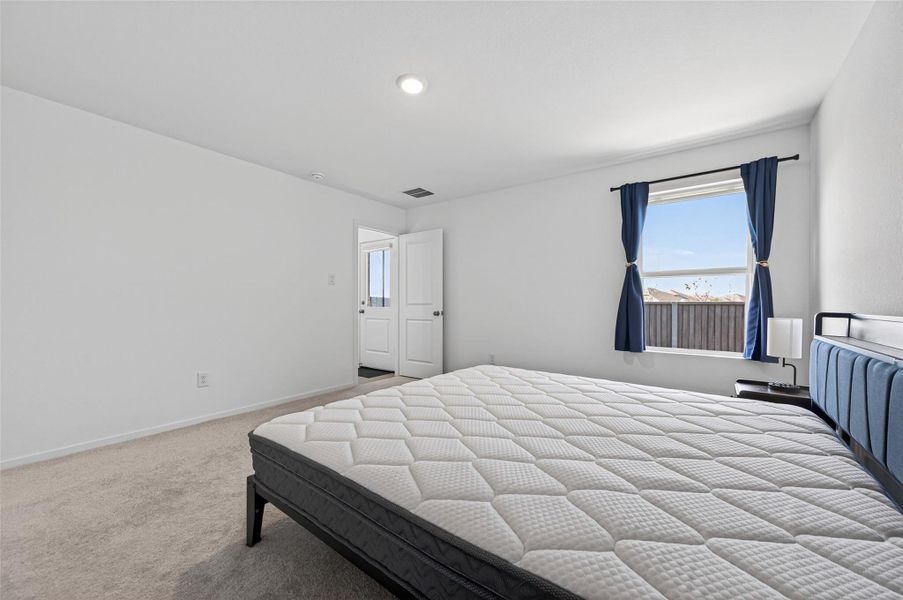 Furnished interior view inside a new home in The Grand Prairie, Hockley (Image 36).