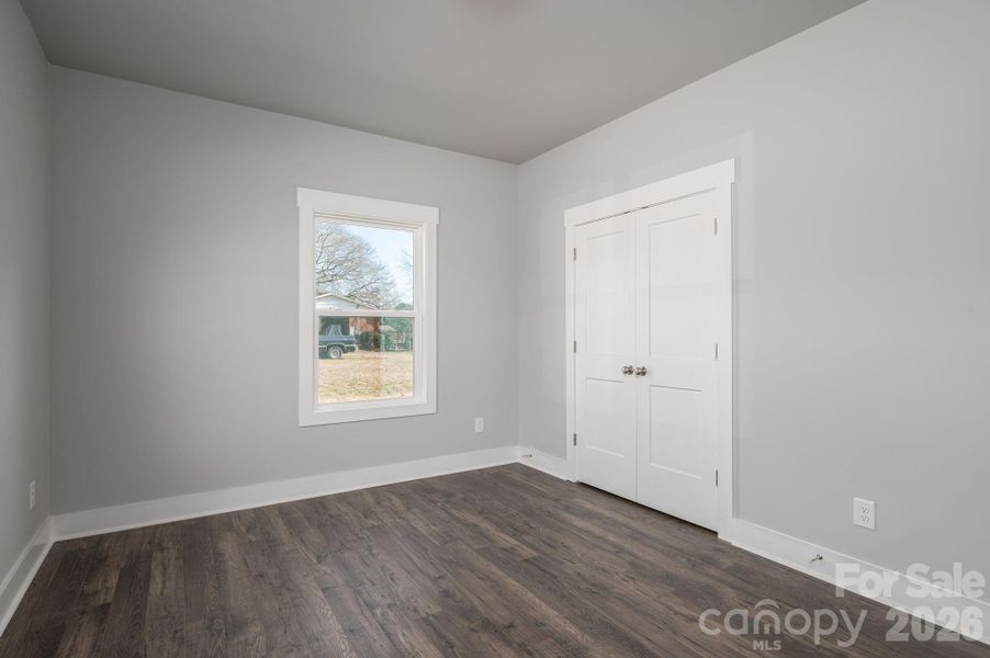 Spacious, unfurnished interior of a new home in , Shelby (Image 22).