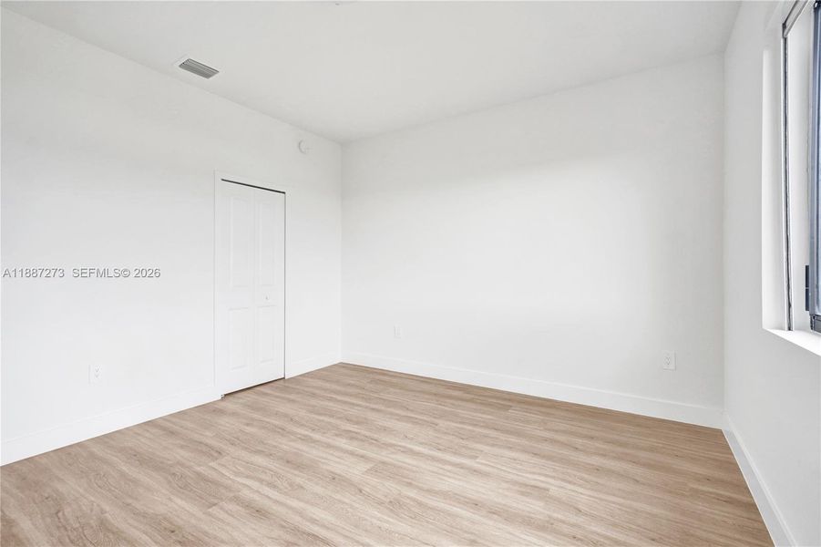 Spacious, unfurnished interior of a new home in , Homestead (Image 36).