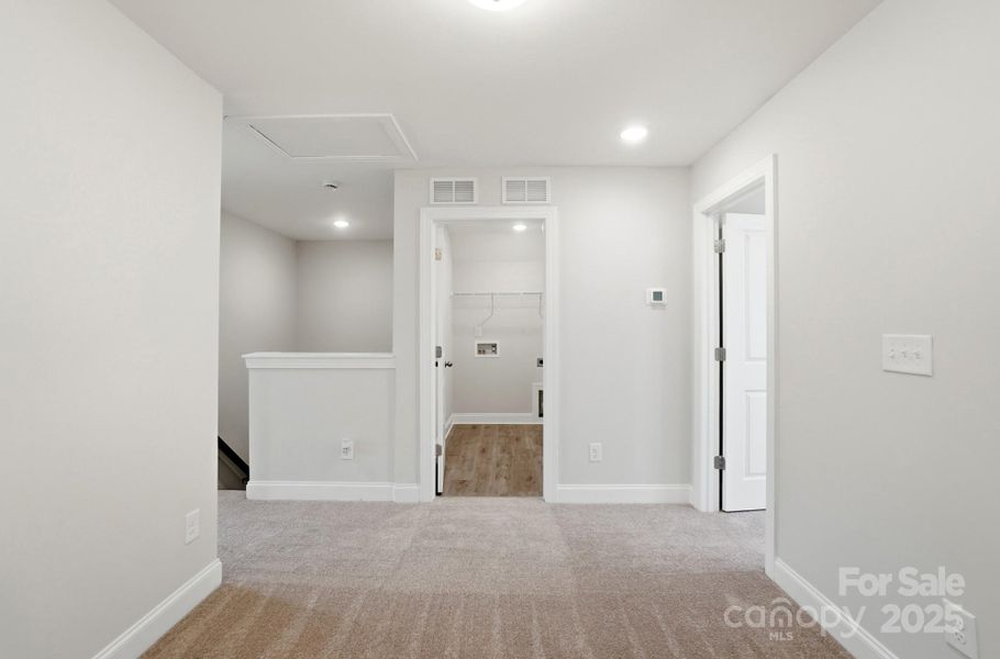 Spacious, unfurnished interior of a new home in Harrisburg Village, Harrisburg (Image 43).