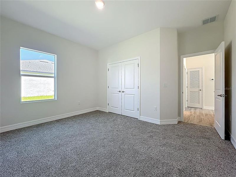 Spacious, unfurnished interior of a new home in , North Port (Image 15).