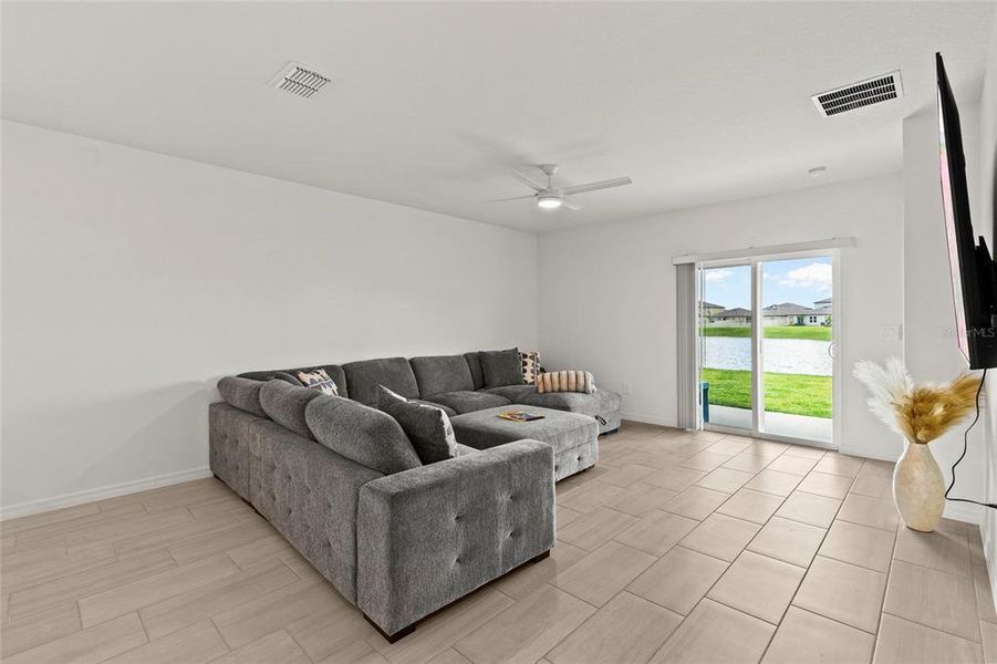 Furnished interior view inside a new home in Prosperity Lakes, Parrish (Image 14). Furnished interior view inside a new home in Prosperity Lakes, Parrish (Image 14).