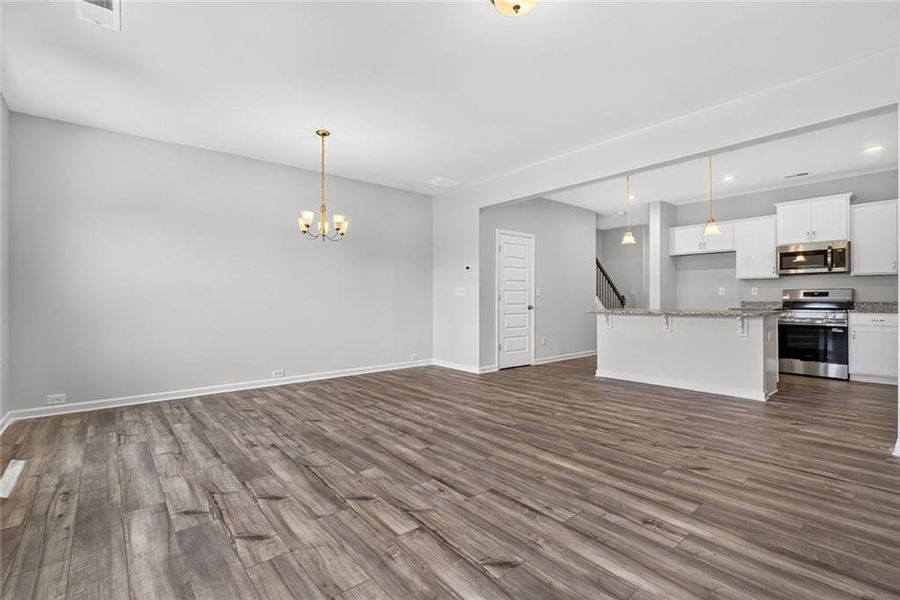 Spacious, unfurnished interior of a new home in Fairington, Cartersville (Image 31).