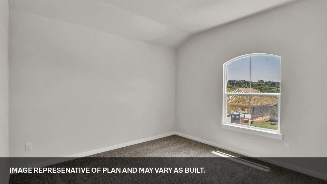 Spacious, unfurnished interior of a new home in Rosenbusch Ranch, Leander (Image 28).