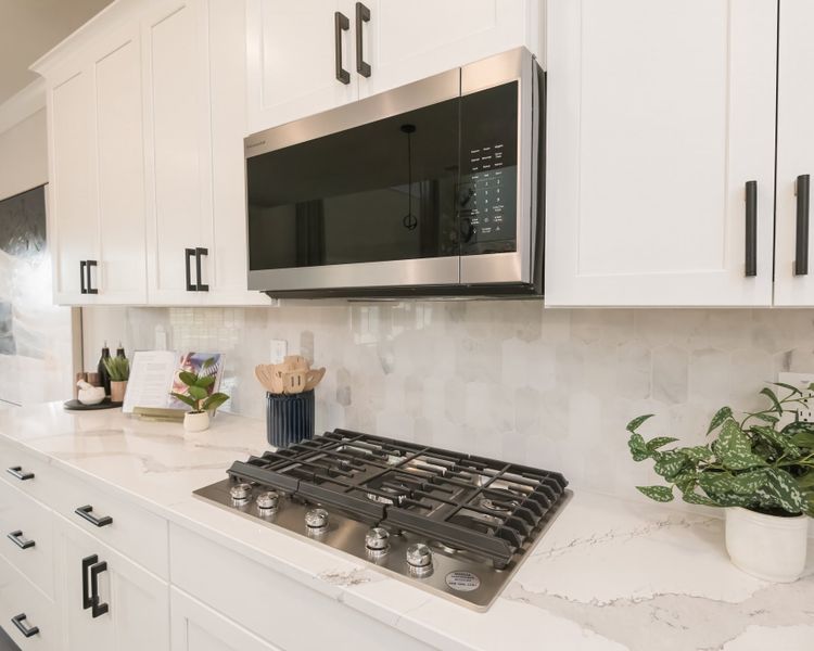 You'll never miss a meal in the kitchen.