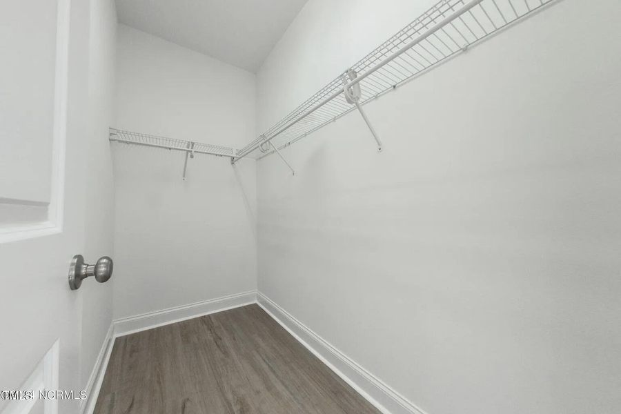 d3e0247f6777774a596a37fa4aa68991-uncropp