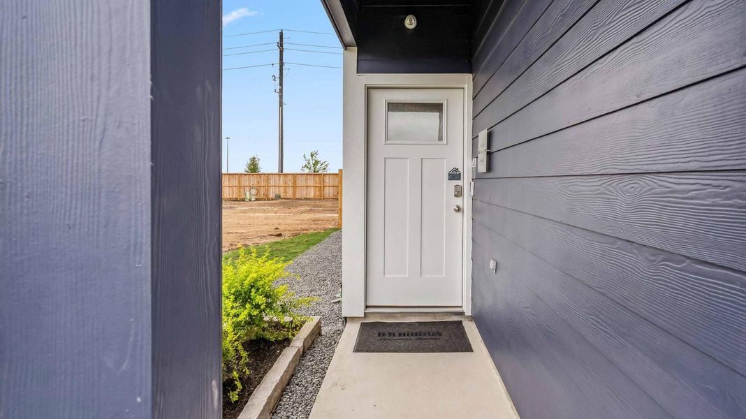 Exterior details and patio area of a home in Highland Court, Houston (Image 2). Exterior details and patio area of a home in Highland Court, Houston (Image 2).