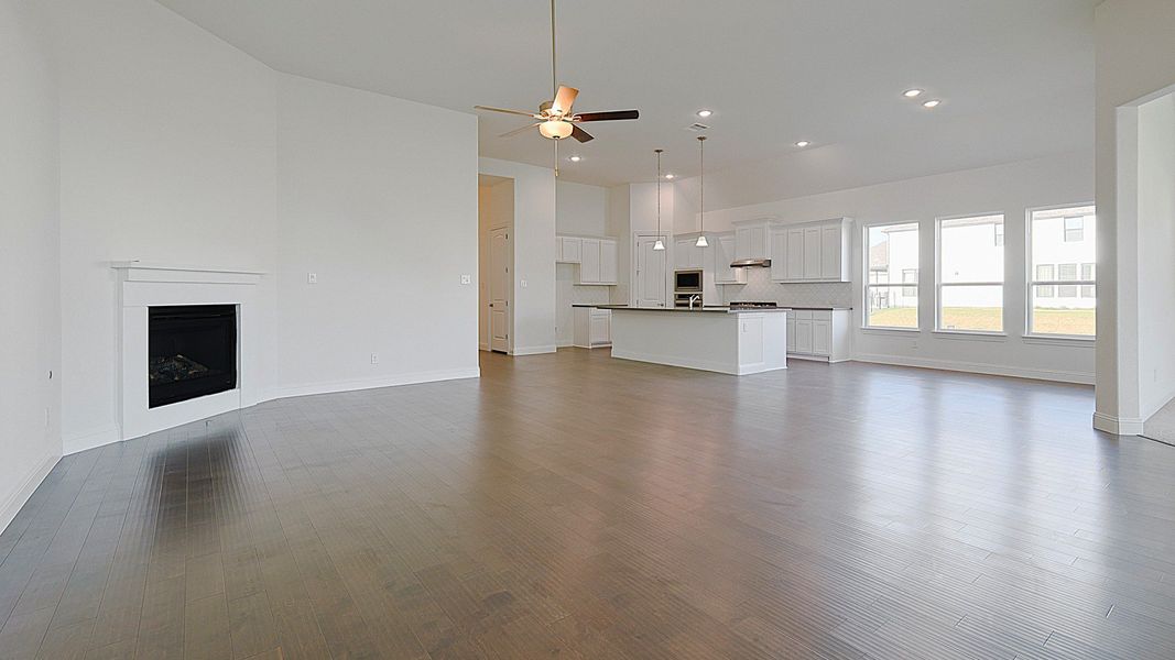 Representative furnished interior of a home built from the Villanova by DRB Homes in Brookewater, Rosenberg (Image 8).
