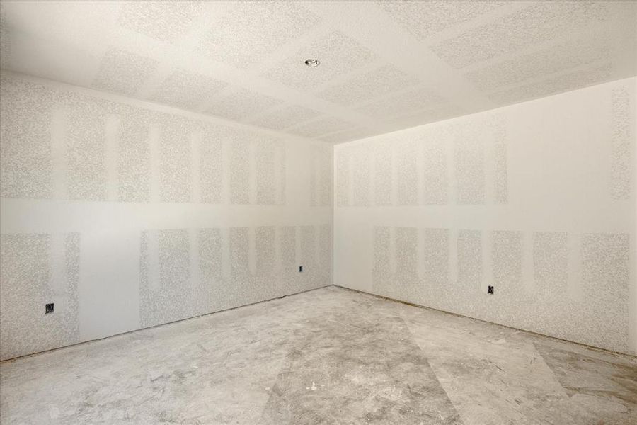 Spacious, unfurnished interior of a new home in , Tolar (Image 5).