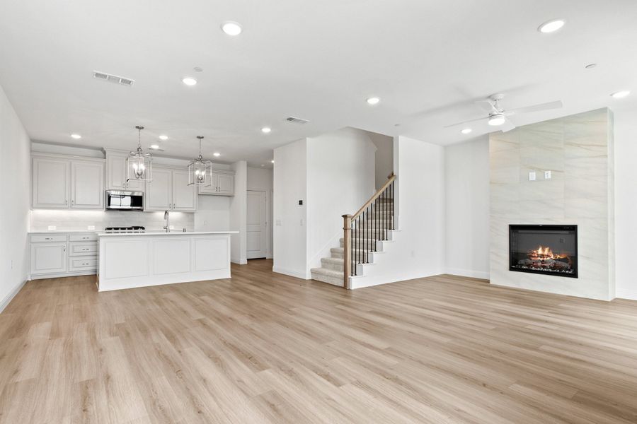 Spacious, unfurnished interior of a new home in The Tribute, The Colony (Image 20). Spacious, unfurnished interior of a new home in The Tribute, The Colony (Image 20).