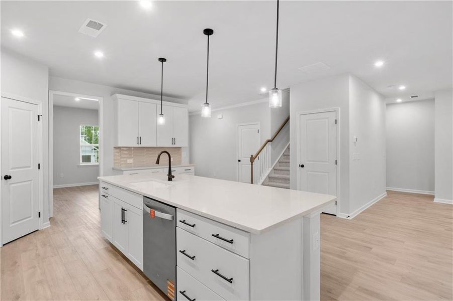 Furnished interior view inside a new home in , Villa Rica (Image 6).
