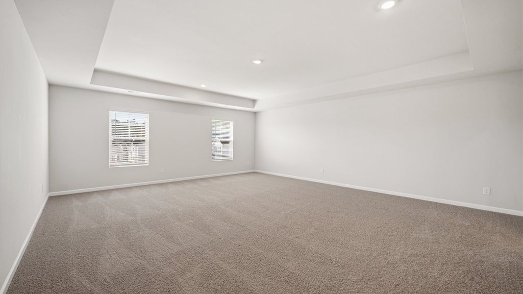 Spacious, unfurnished interior of a new home in Oakchase at Hampton, Hampton (Image 24).