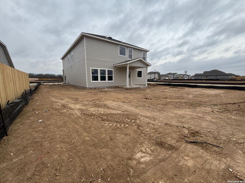 Exterior details and patio area of a home in Saddlebrook Ranch, Schertz (Image 4).