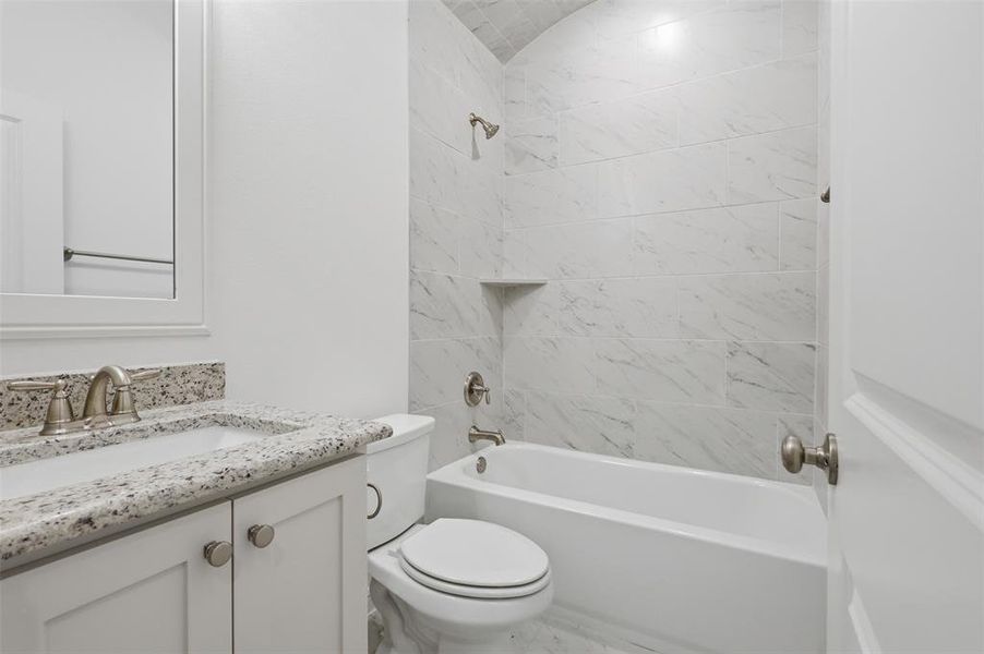 Furnished interior view inside a new home in , Tolar (Image 14).