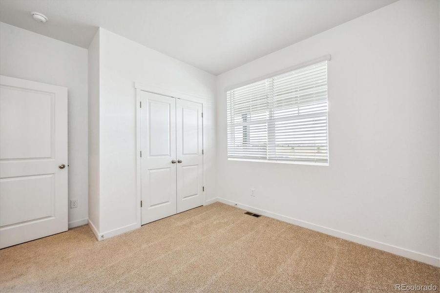 Image 20 of a home in Mountain View Ranch.