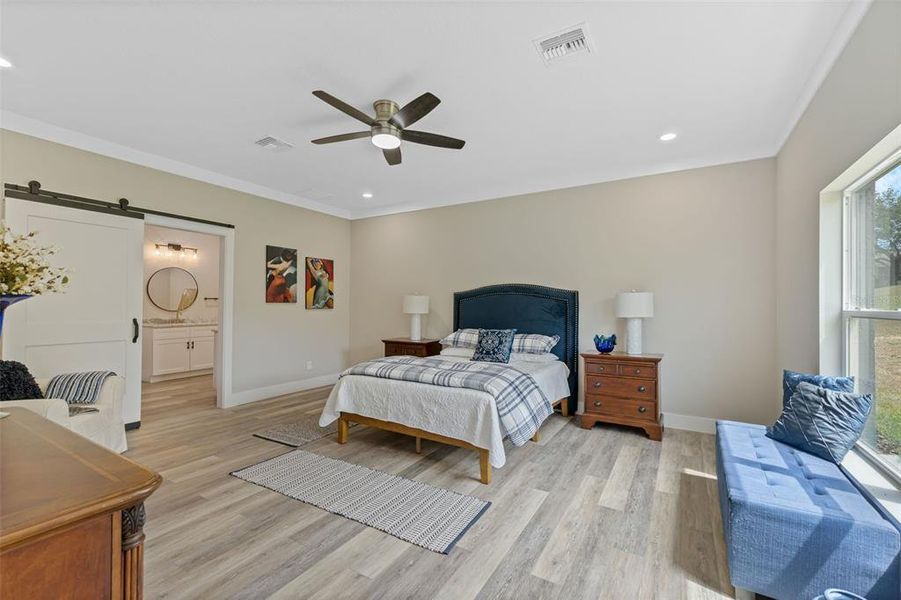 Furnished interior view inside a new home in , Umatilla (Image 34). Furnished interior view inside a new home in , Umatilla (Image 34).