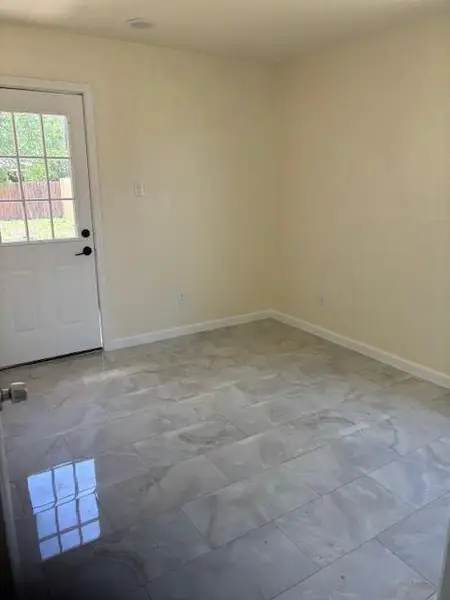 Image 13 of a home in .