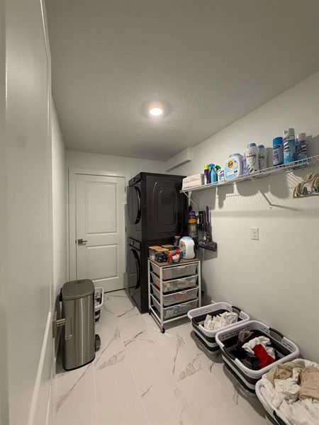 Furnished interior view inside a new home in , Winter Garden (Image 30).