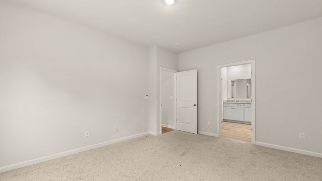 Spacious, unfurnished interior of a new home in South Wind, Union City (Image 22). Spacious, unfurnished interior of a new home in South Wind, Union City (Image 22).