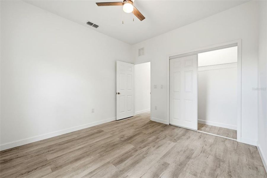 Spacious, unfurnished interior of a new home in , Haines City (Image 63).