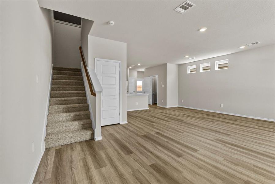 Spacious, unfurnished interior of a new home in , Fort Worth (Image 26).