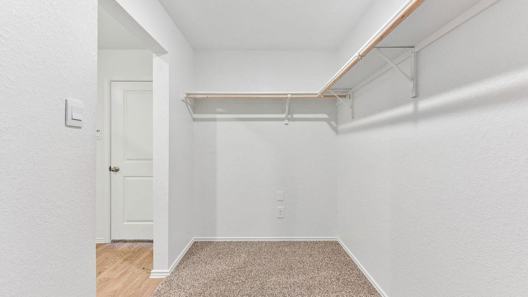 Spacious, unfurnished interior of a new home in Watermill, Uhland (Image 25). Spacious, unfurnished interior of a new home in Watermill, Uhland (Image 25).