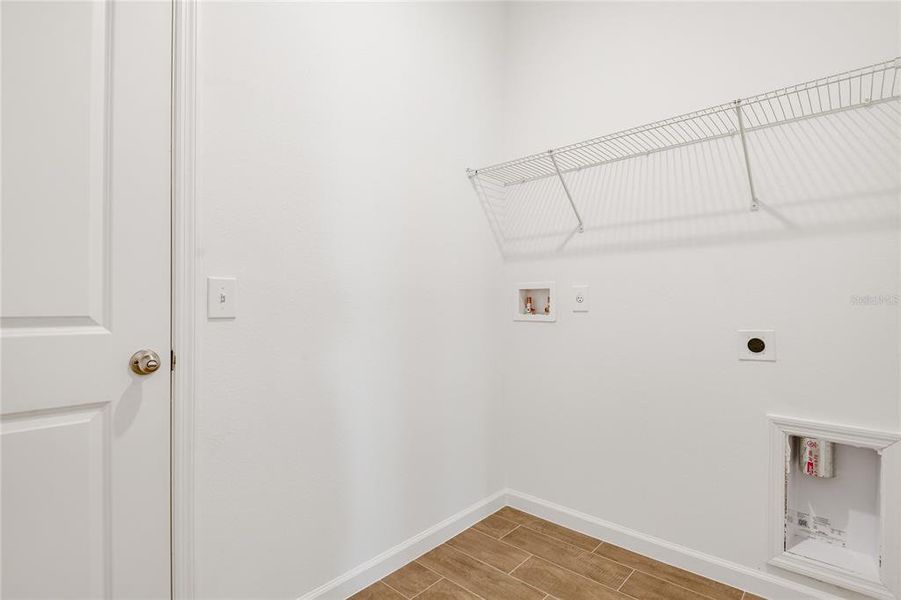 Spacious, unfurnished interior of a new home in Seasons at Scenic Terrace, Lake Hamilton (Image 18). Spacious, unfurnished interior of a new home in Seasons at Scenic Terrace, Lake Hamilton (Image 18).