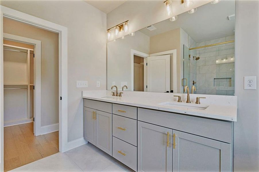 Furnished interior view inside a new home in , Atlanta (Image 16).