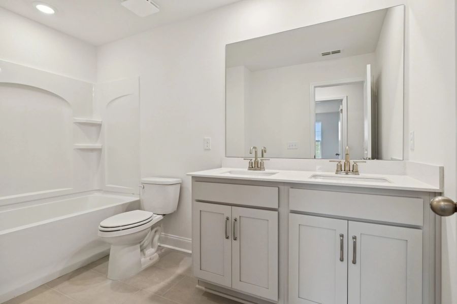 Furnished interior view inside a new home in Ascent at Arbor Ridge, La Vergne (Image 12).