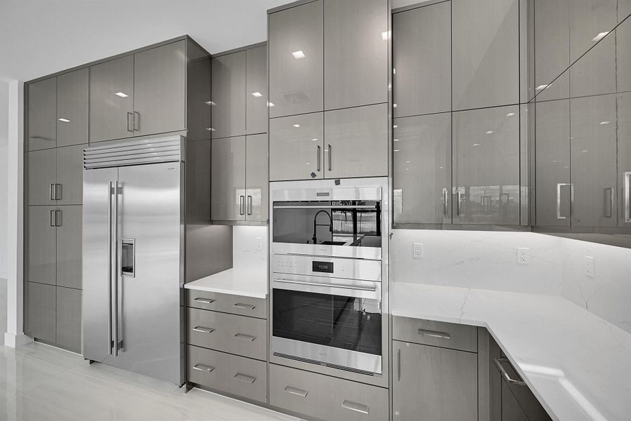 Furnished interior view inside a new home in Apex at Avenir, Palm Beach Gardens (Image 12).