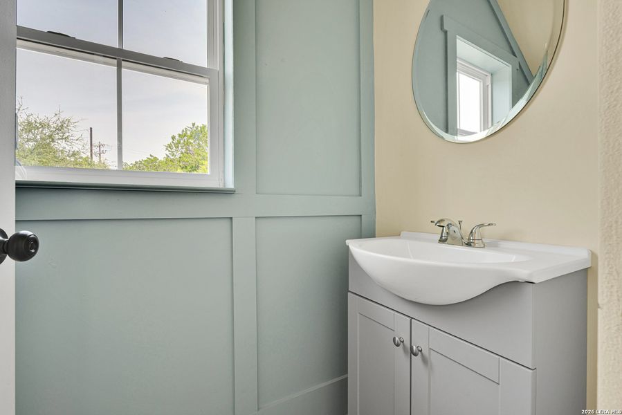 Close-up of interior finishes inside a home in , Bandera (Image 5).