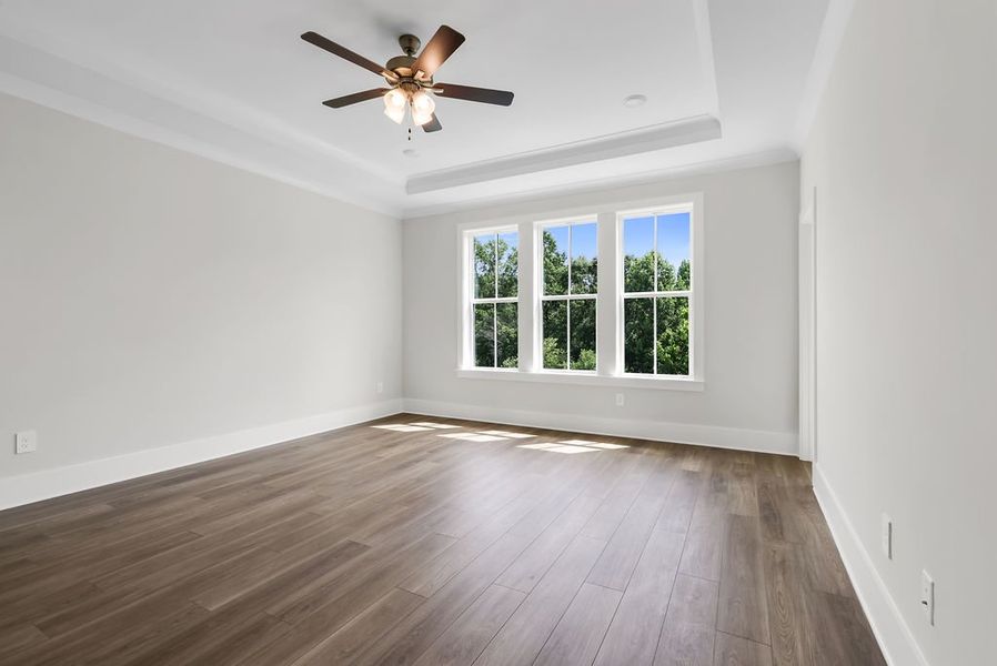 Spacious, unfurnished interior of a new home in Echo Park, Suwanee (Image 31).